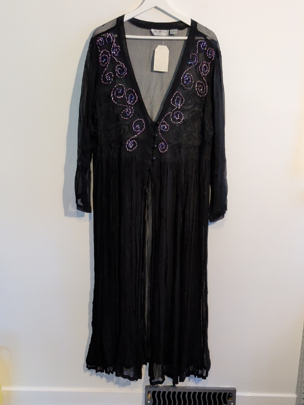 VINTAGE LE CHATEAU sheer embroidered maxi - size m